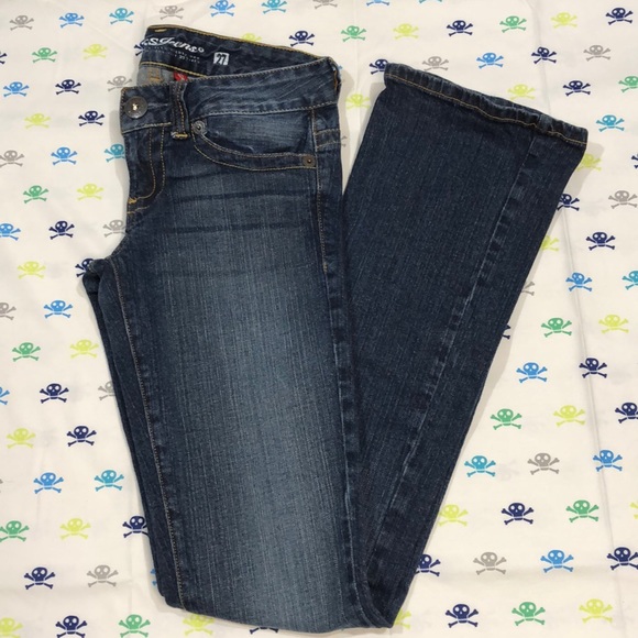 Guess Boot Cut Jeans - Picture 2 of 7